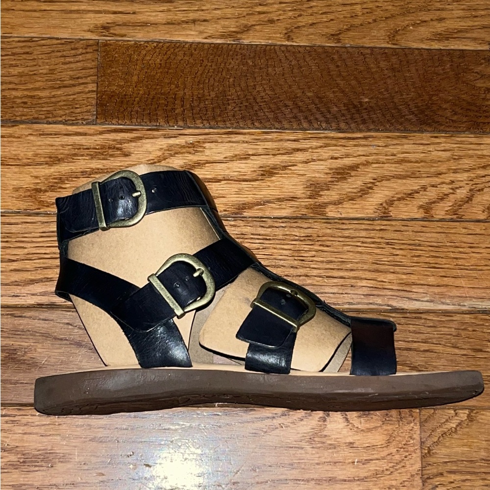Born Haidee Leather Comfort Gladiator Sandals Black Straps & Tan Sole Women’s 6 - Picture 4 of 10